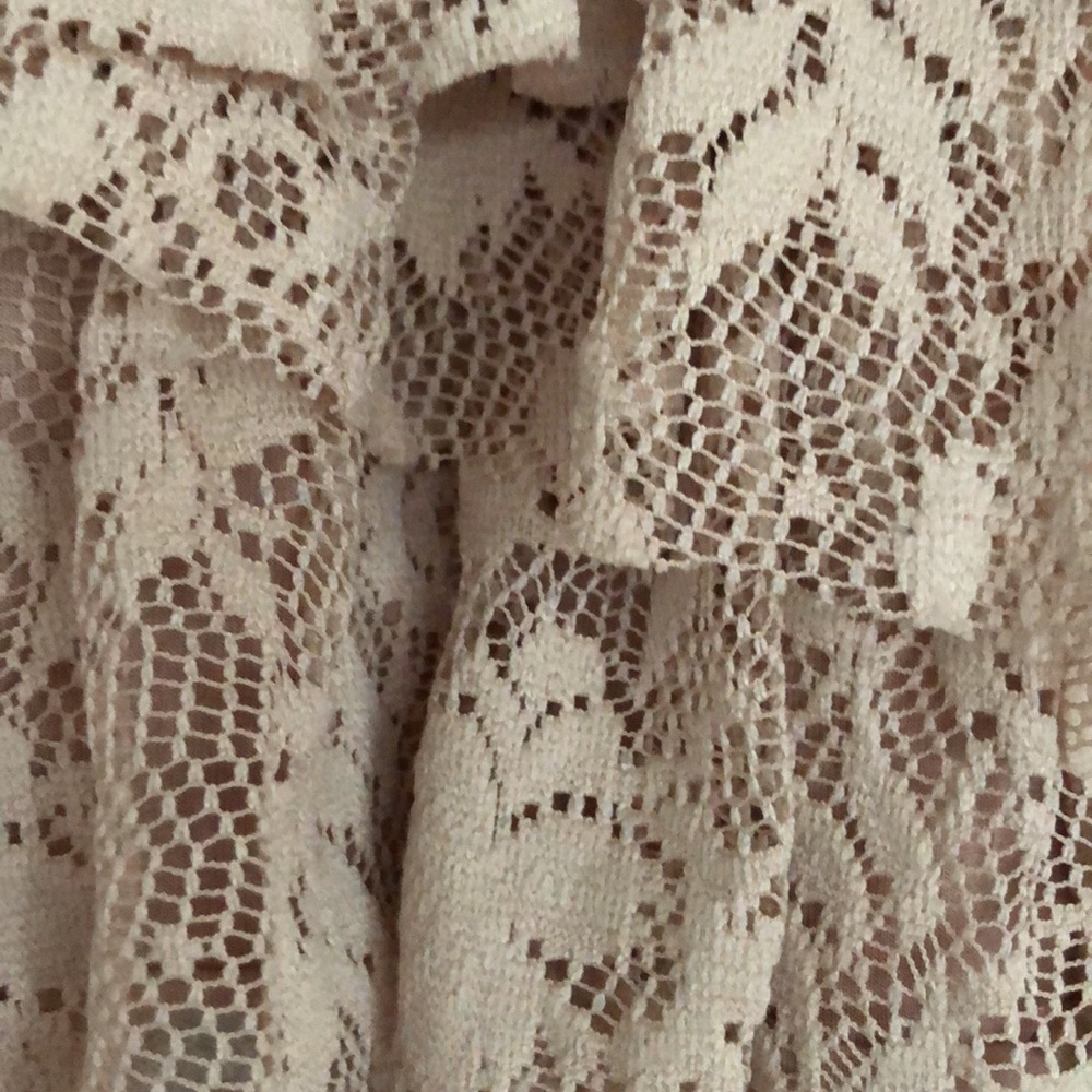 Lace mini - Picture 2 of 5
